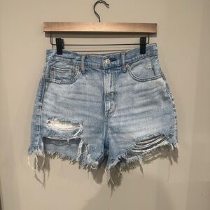 American Eagle highest rise 90s boyfriend short NWOT